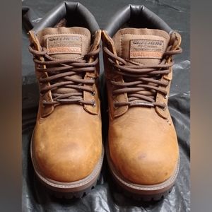 Skechers Verdict Boot size-9 US